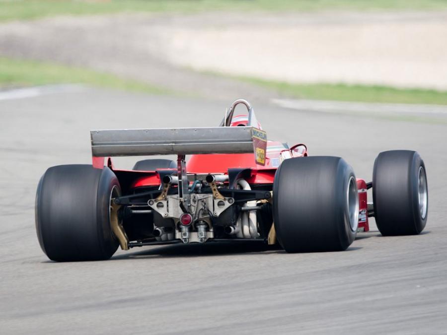  Ferrari 312 T4 1979 года  (фото 9 из 48)